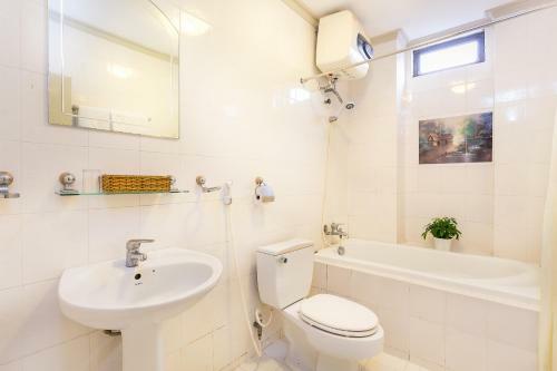 Hotel Madame Cuc 127