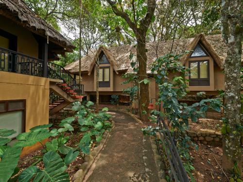 Hotel Club Mahindra Thekkady