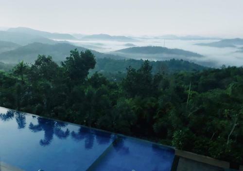 Hotel Poetree Sarovar Portico, Thekkady