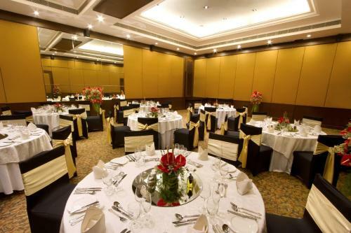 Hotel Express Residency Vadodara