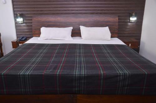 Gautam Hotel
