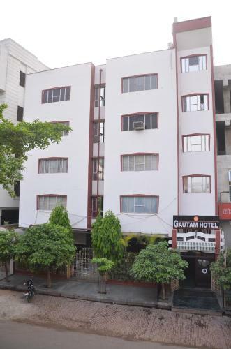Gautam Hotel