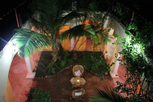 Hotel Ashiyana Cliff & Beach Resort