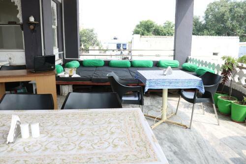 Bed & Breakfast Hotel Pratap Bhawan