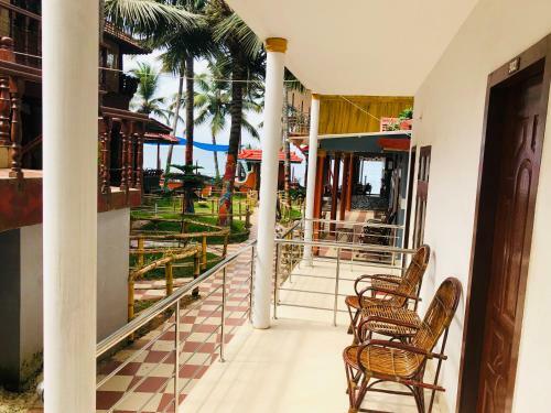 Hotel Black Beach Resort