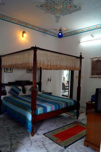 Karohi Haveli - A Heritage Hotel