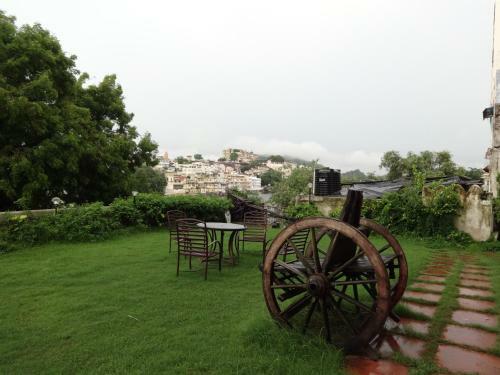 Karohi Haveli - A Heritage Hotel
