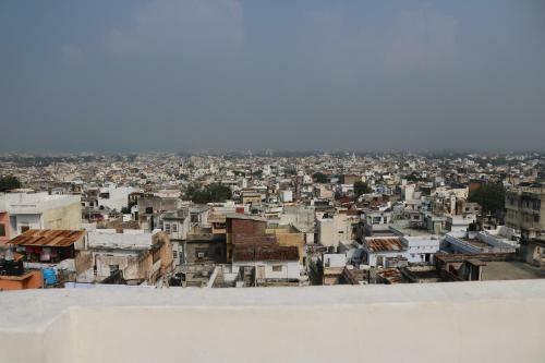 Hostal Mewar Avenue Guest House