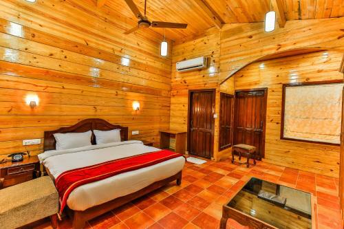 Shining Sand Beach Hotel