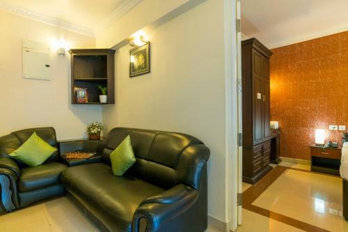 Atlas Airport Aparthotel