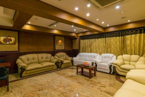 Atlas Airport Aparthotel