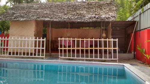 Bed & Breakfast Leena Beach House