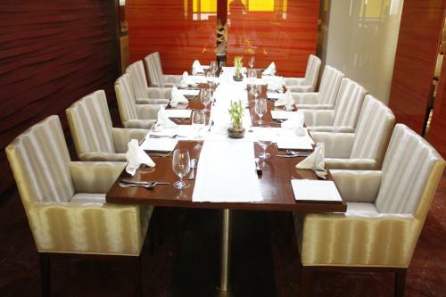 Hotel Country Inn & Suites By Radisson, Bathinda