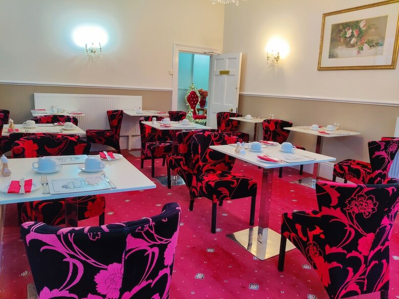 Wentworth House Hotel