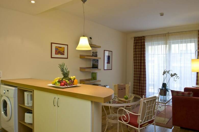 Hotel Mamaison Residence Izabella Budapest