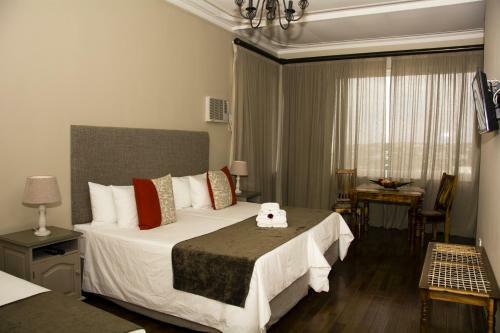 Hostal Hilltop Guest House