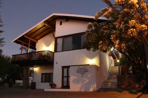 Hostal Hilltop Guest House