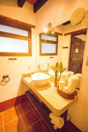 Hotel Mes�n De Leyendas Downtown & Garden