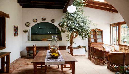 Hotel Mes�n De Leyendas Downtown & Garden