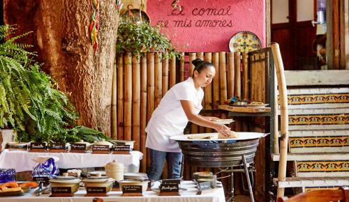 Hotel Mes�n De Leyendas Downtown & Garden