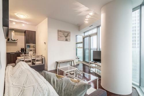 Apartamento Aoc Suites - Two Bedroom Condo - City/cn Tower View