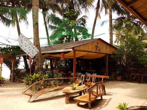 Hostal Victoria Beach House