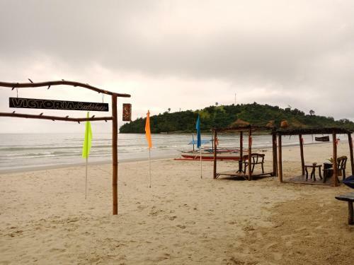 Hostal Victoria Beach House