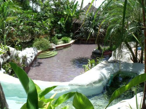 Hotel Noble Crown Resort & Spa