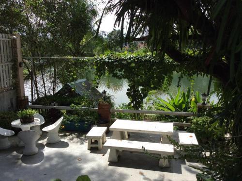 Hostal Rommai Rimnaam Resort