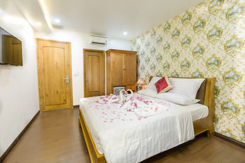 The Airport Hotel
