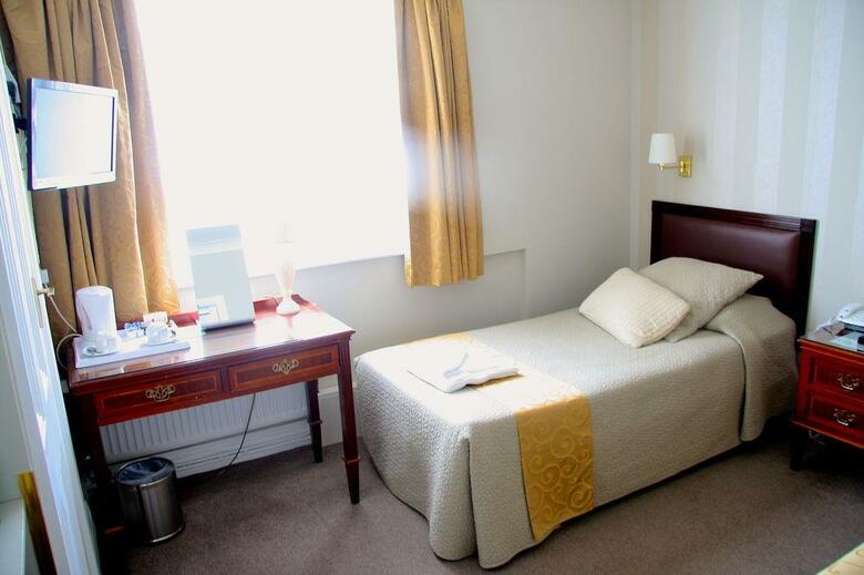 Hotel Egans House