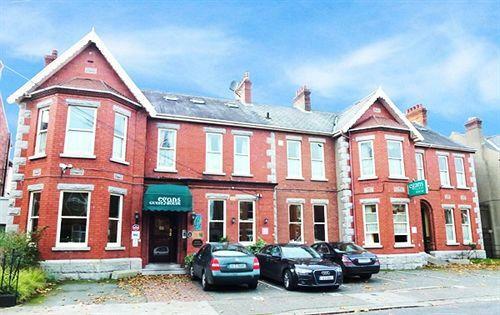 Hotel Egans House