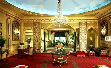 Hotel Grand Villa Medici