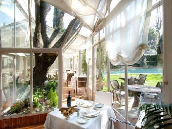 Hotel Grand Villa Medici