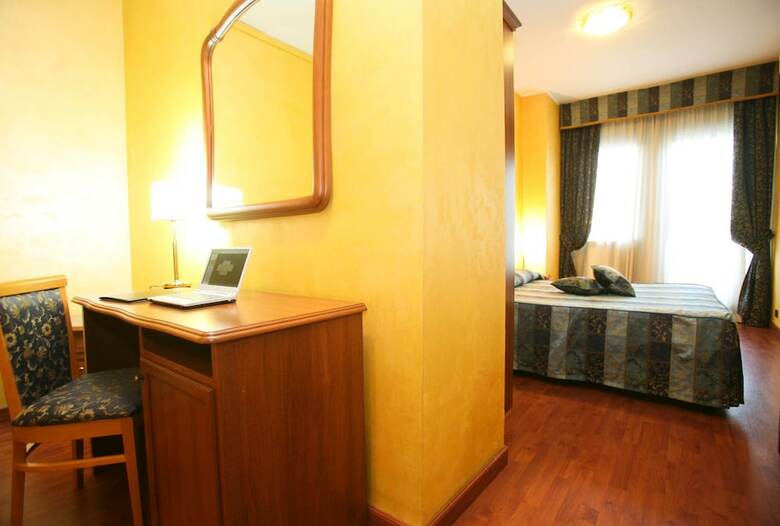 Cristallo Hotel