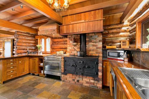 Lodge Eagles Nest Luxury Mountain Retreat