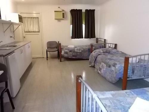 Oakridge Motel Tourist Park