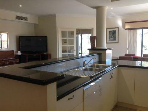Apartamentos Alfred Cove Short Stay