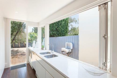 Boutique Stays - South Yarra Lane