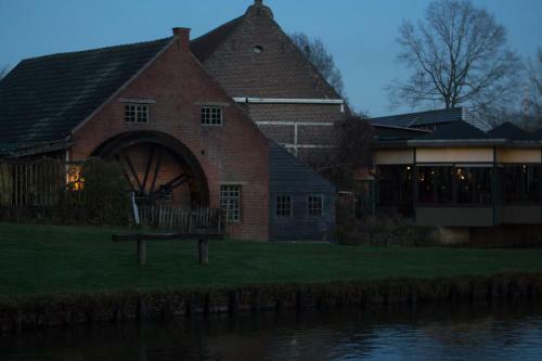 Hotel De Watermolen
