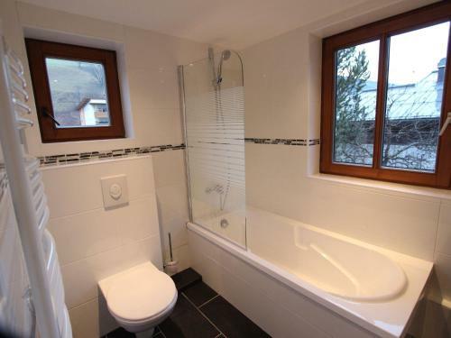 Furnished Chalet In Saalbach-hinterglemm With Sauna