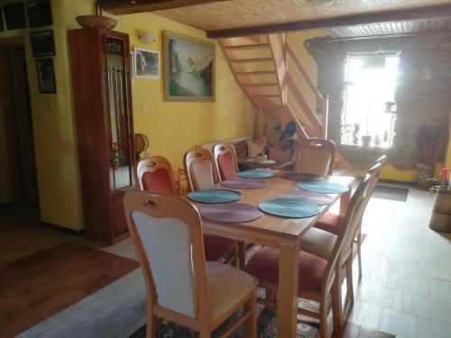 Hostal Private Sv?tlu?ka