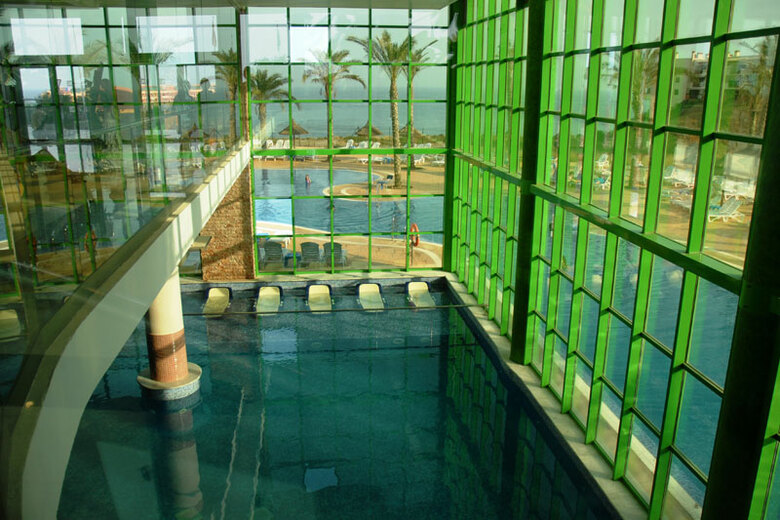 Hotel Holiday World Resort