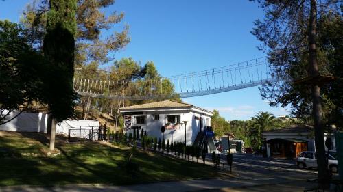 Centro De Ocio Al�a Bungalows Camping Rafting Benamej�