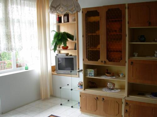Apartment In Balatonmariafurdo With Three-bedrooms 1