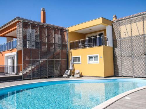 Apartment In Funtana With Three-bedrooms 1