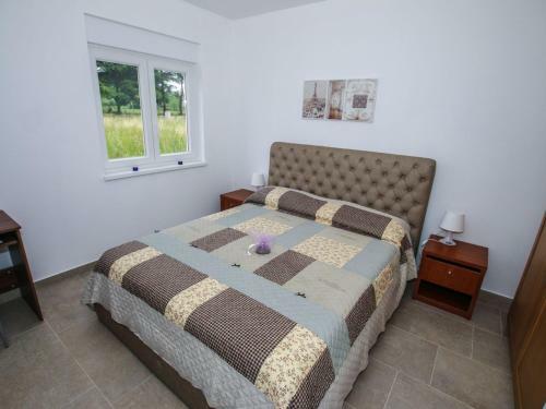 Apartment In Funtana With Three-bedrooms 1