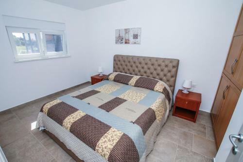 Apartment In Funtana With Three-bedrooms 1