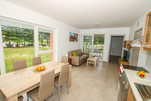 Apartment In Funtana With Three-bedrooms 1
