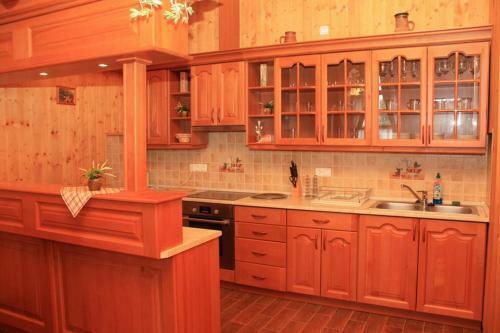 Hostal Radics Panzi� �tterem �s Wellness K�zpont